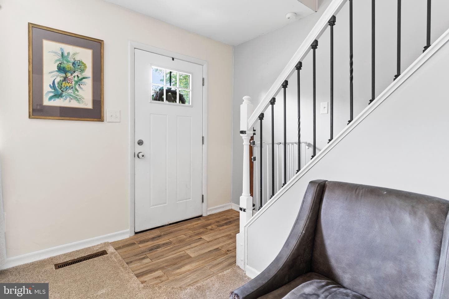 329 Charles Road photo 18