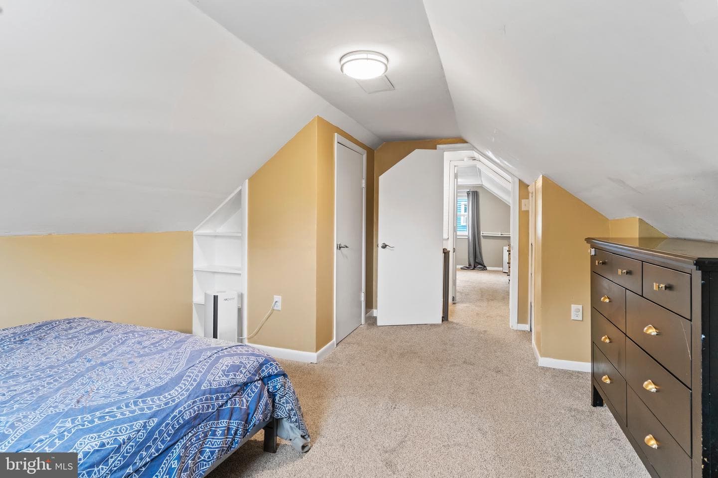 329 Charles Road photo 19