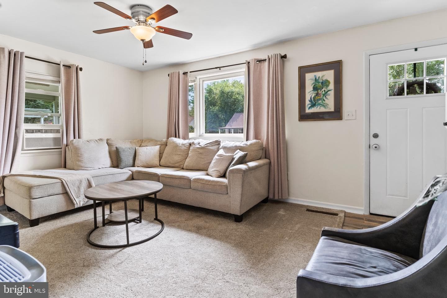 329 Charles Road photo 3