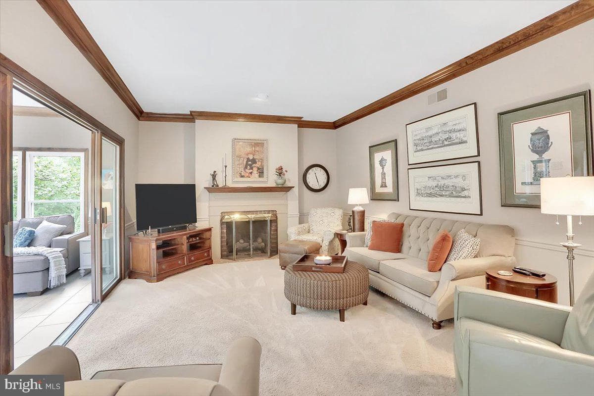 3609 Horsham Drive photo 11