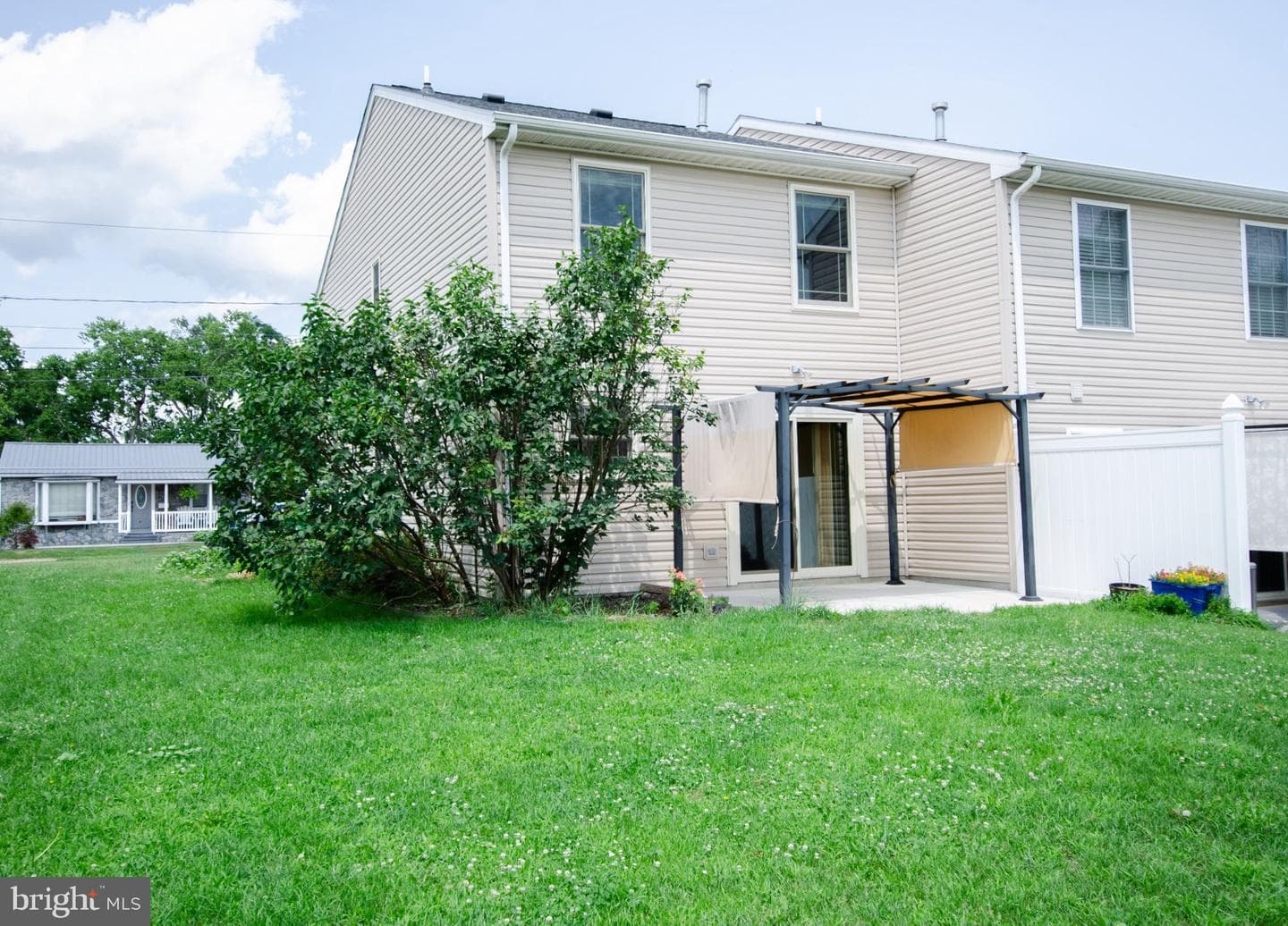 250 H Street, Carlisle