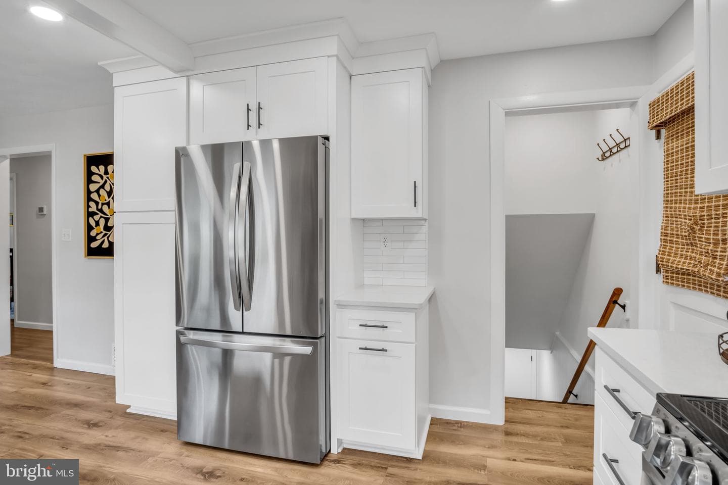 112 W Green Street photo 10