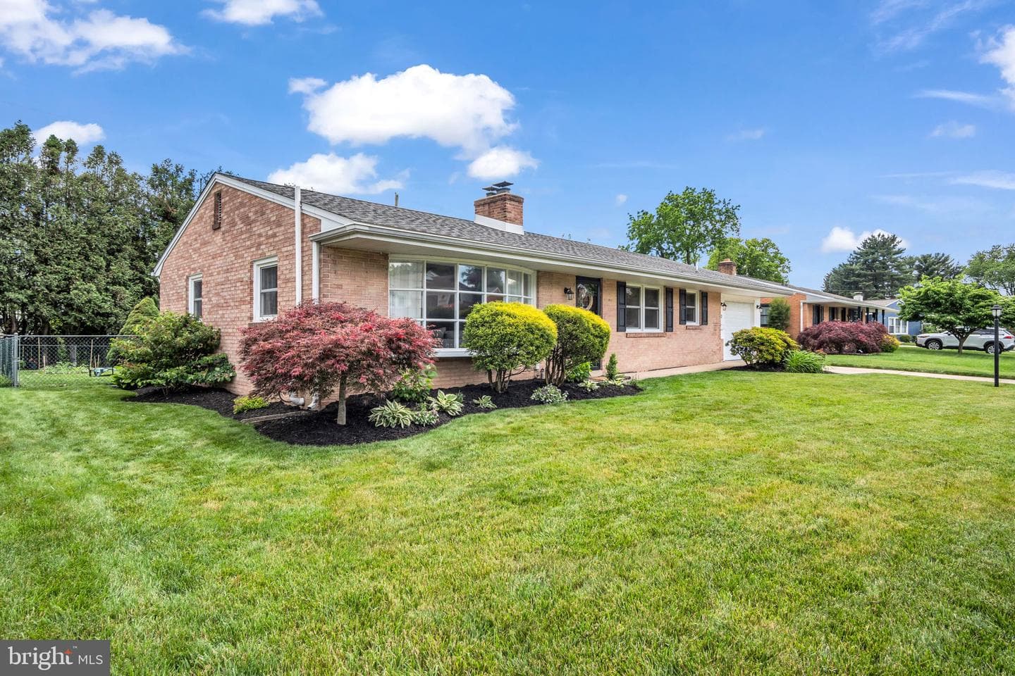 112 W Green Street photo 26