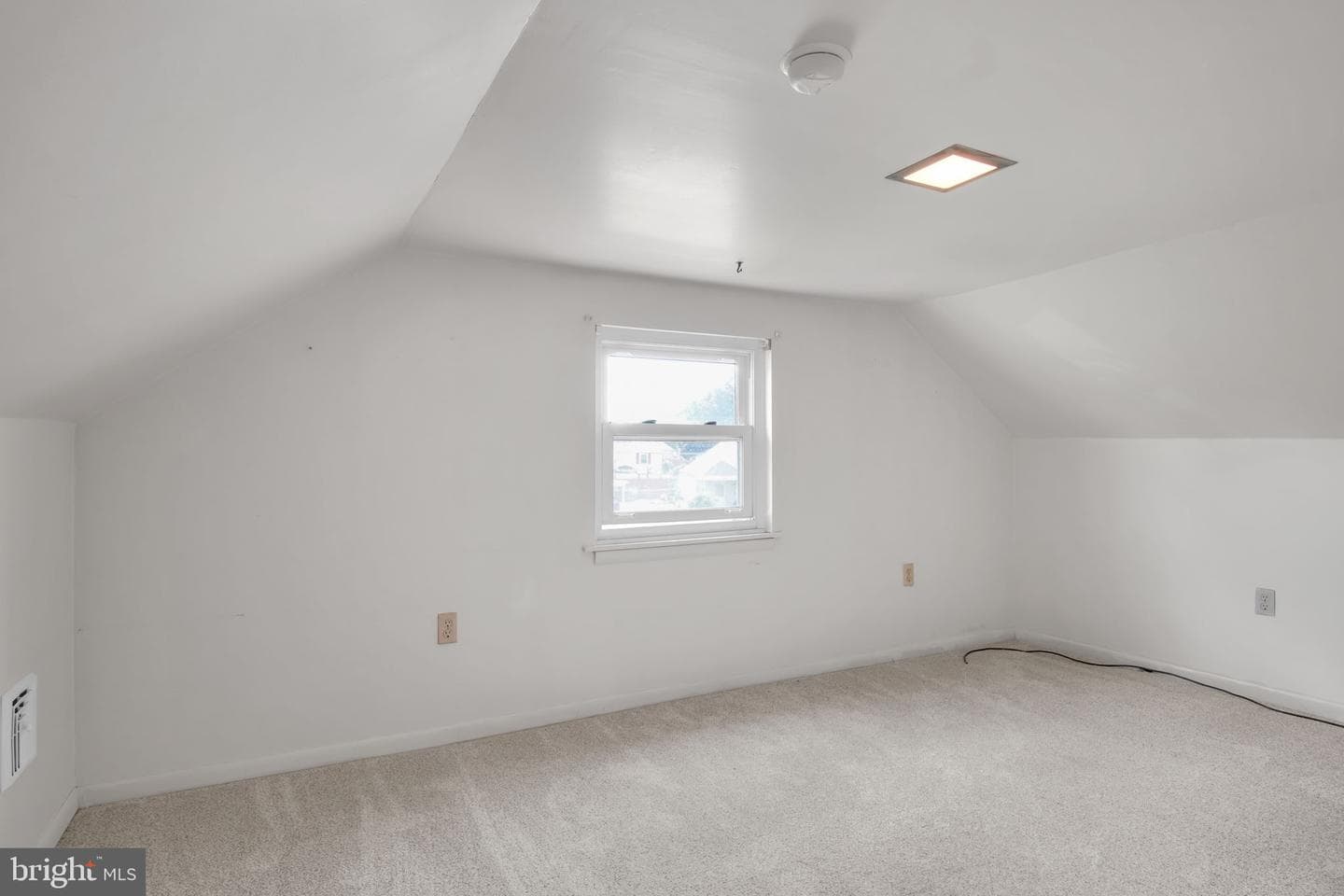 2010 Highland Circle photo 24