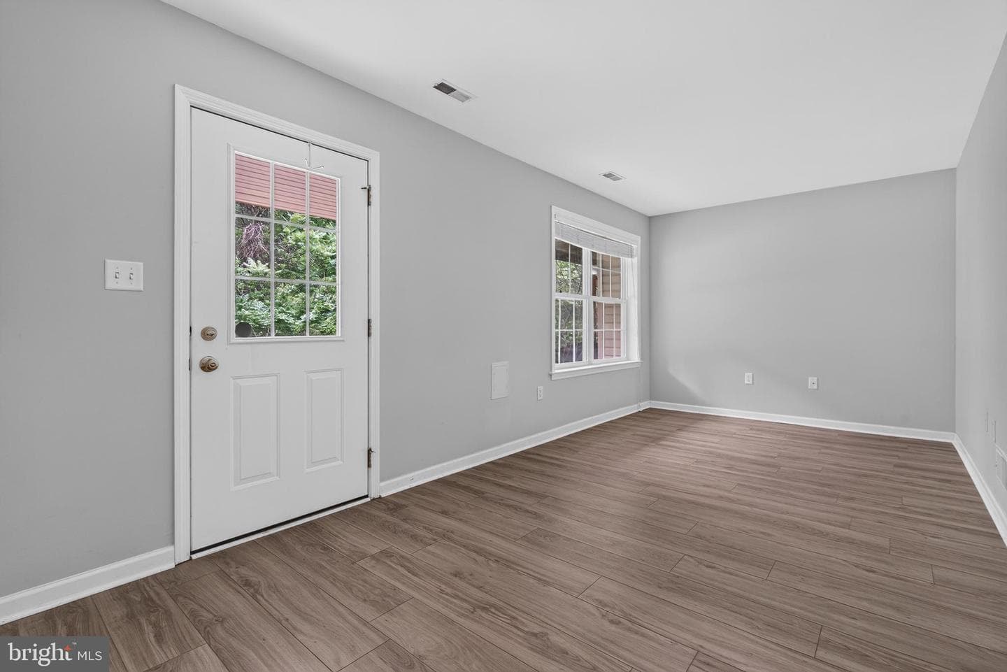 107 Westpoint Drive photo 5
