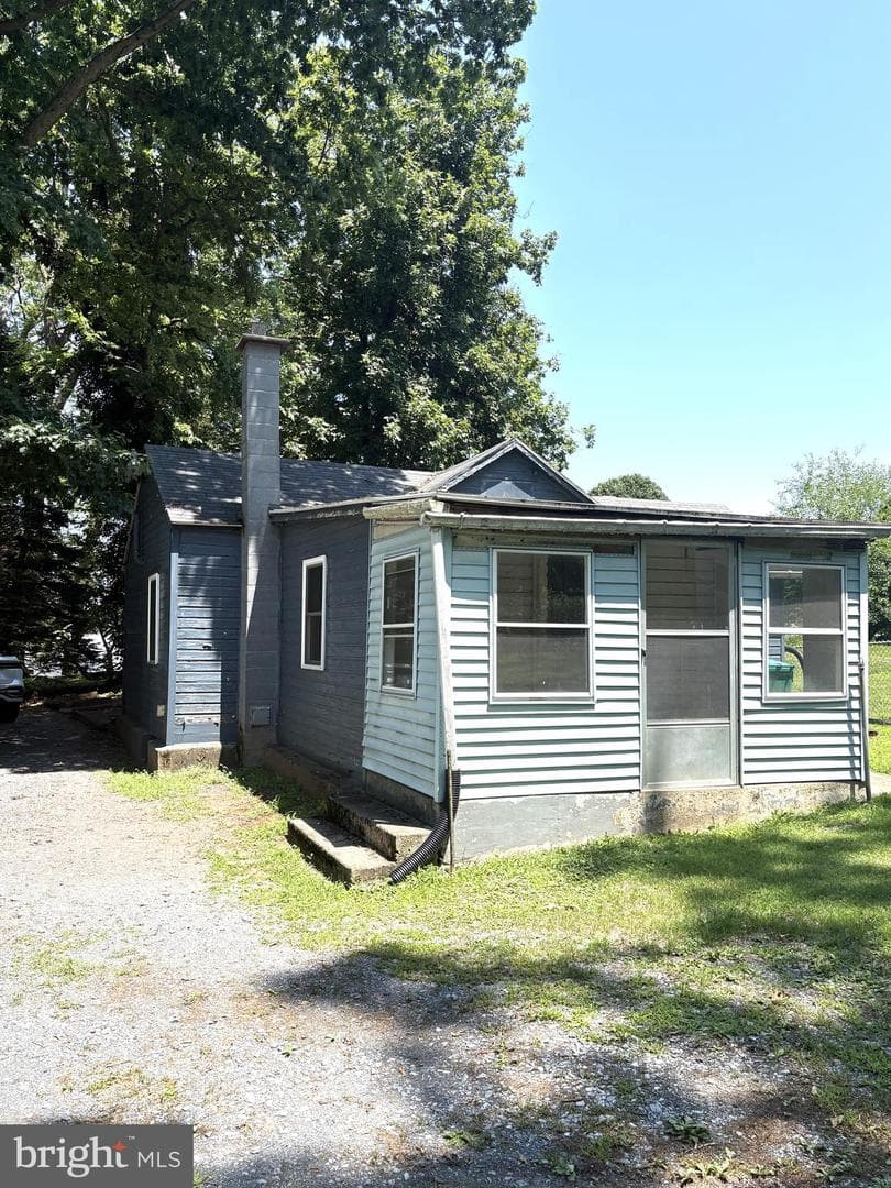 22 Fairview Street photo 3