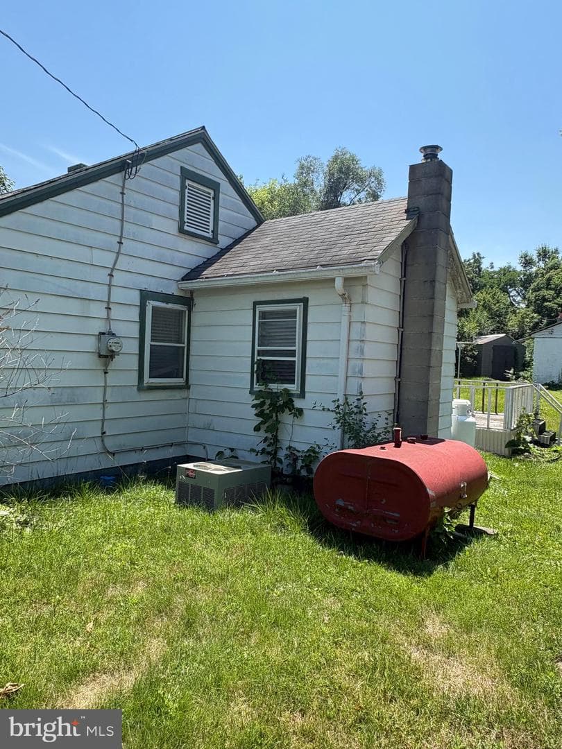 26 Fairview Street photo 24