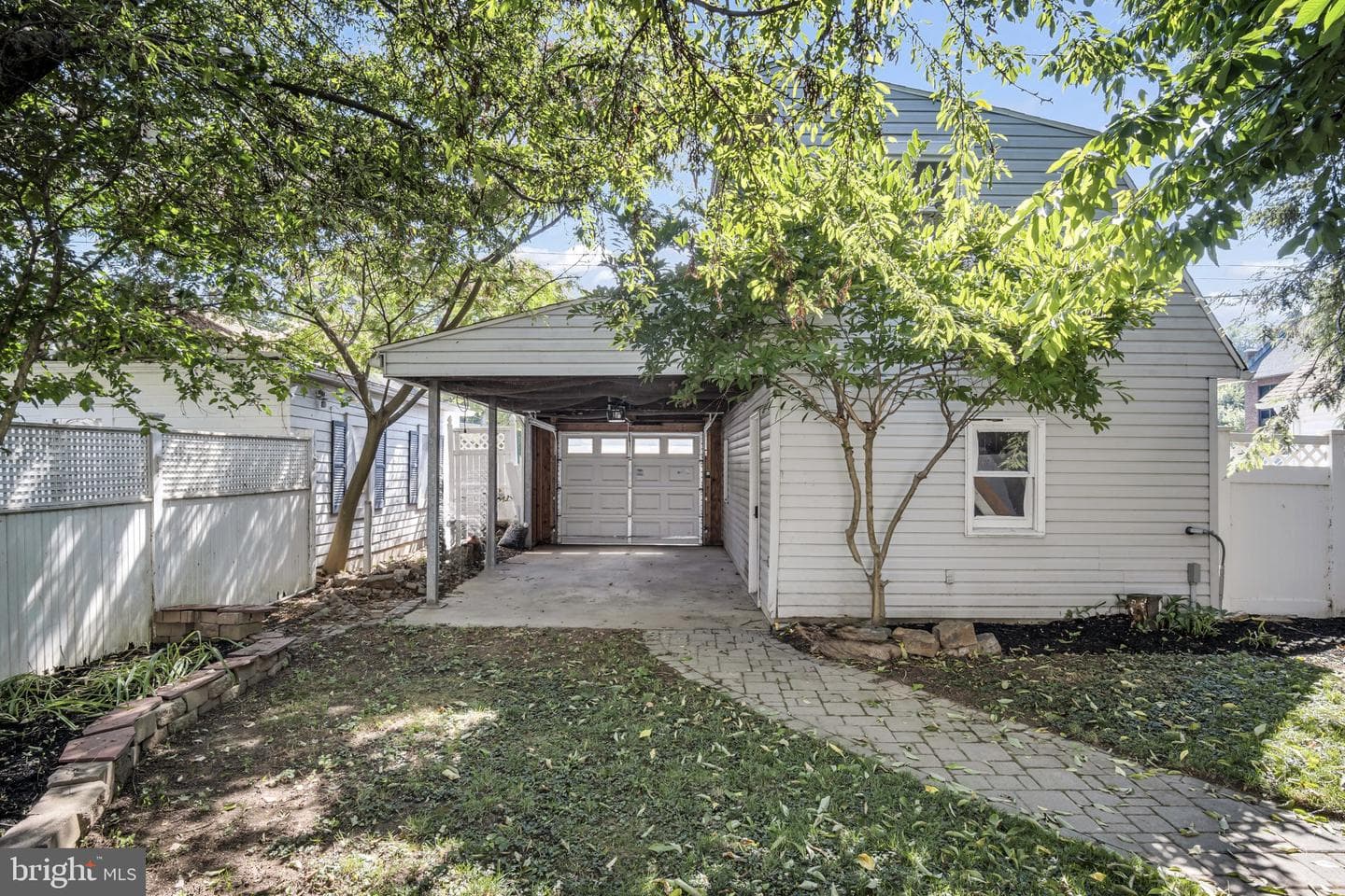 316 N Front Street photo 24
