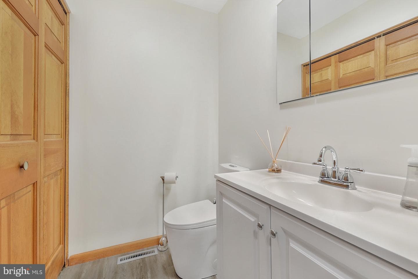 12 Victoria Way photo 18