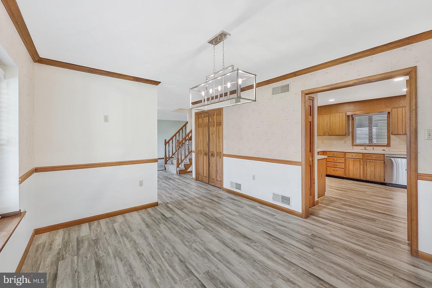 12 Victoria Way photo 6