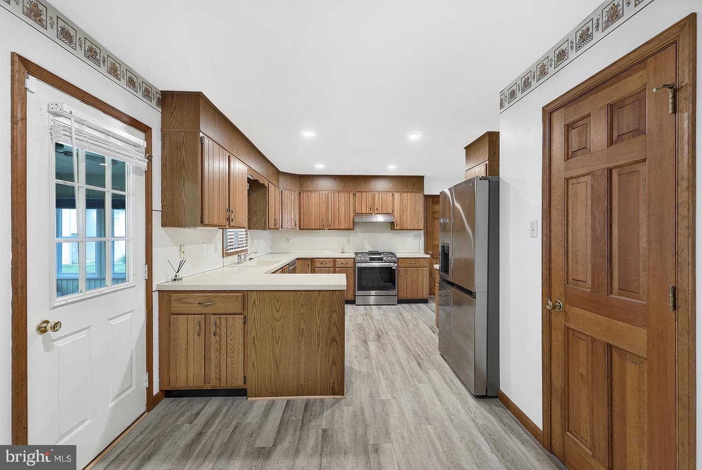 12 Victoria Way photo 9