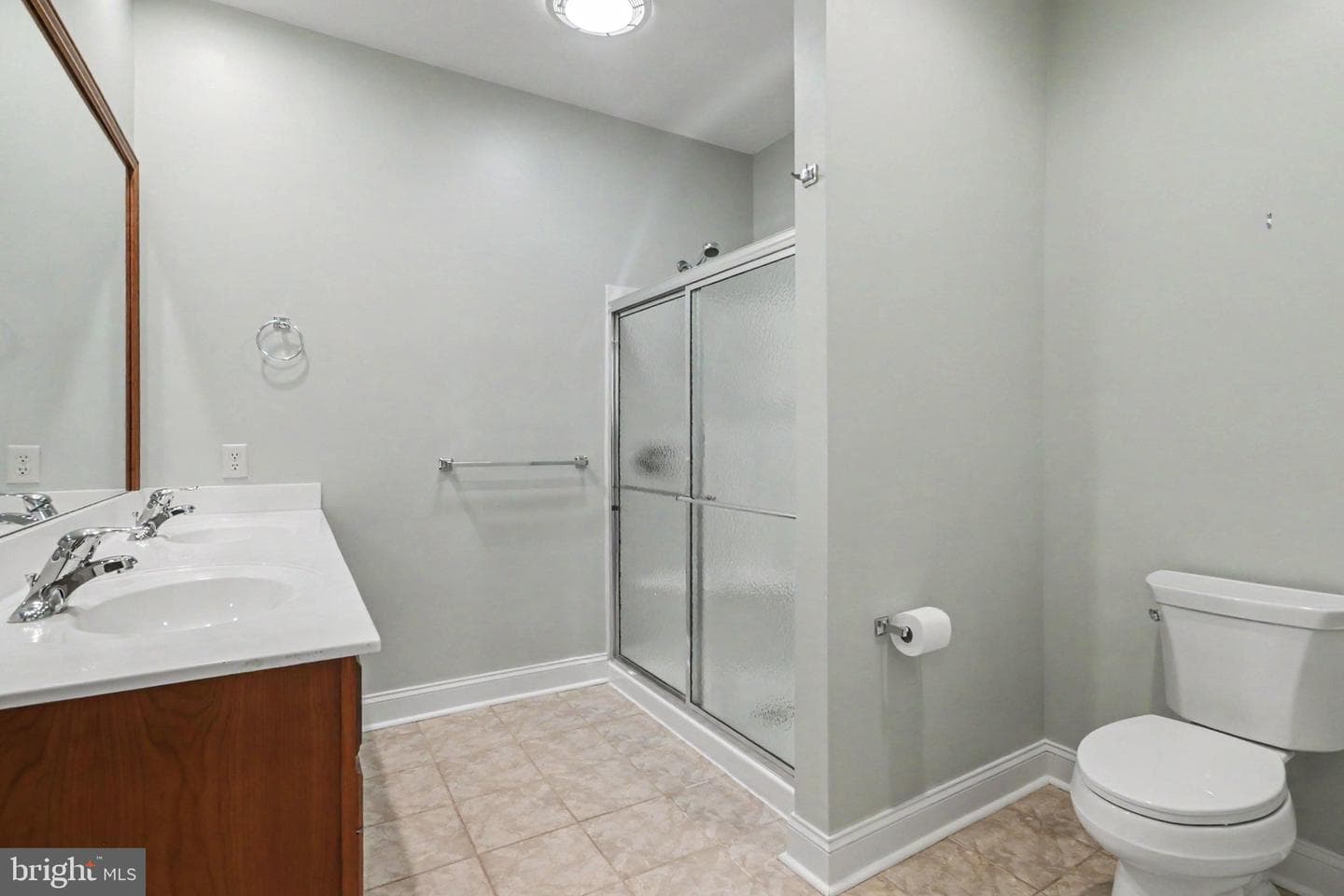 1530 Amherst Court photo 23
