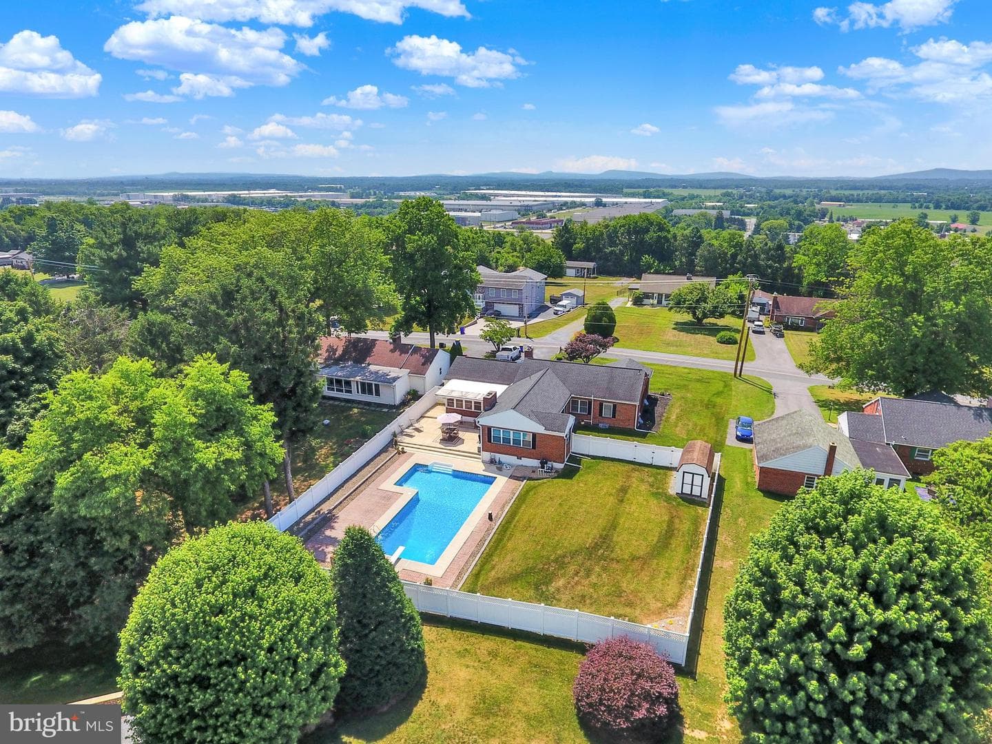 214 Ridge Hill Road photo 42