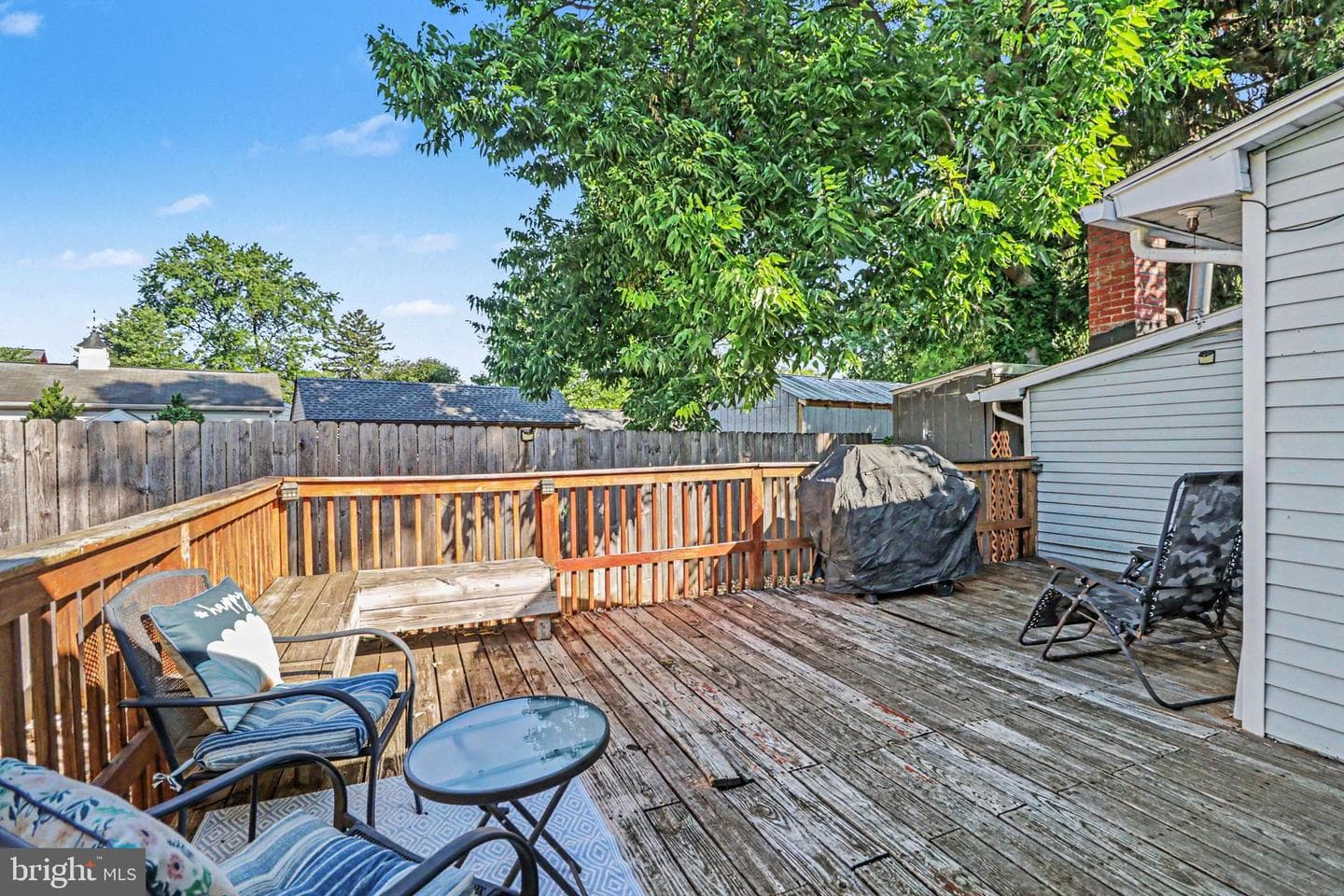 289 Clark Street photo 22