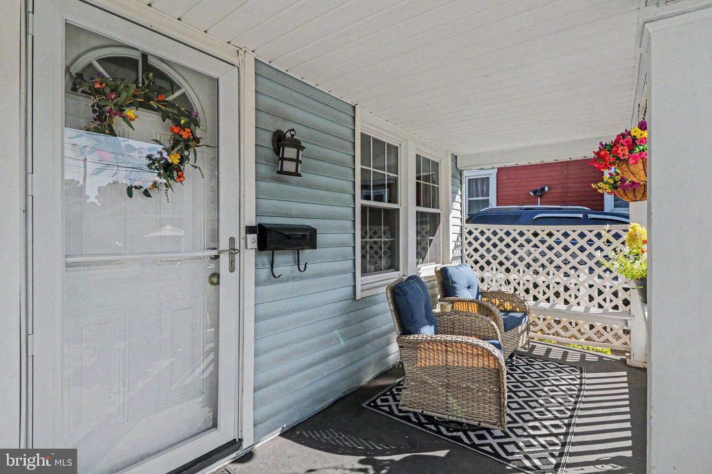 289 Clark Street photo 4