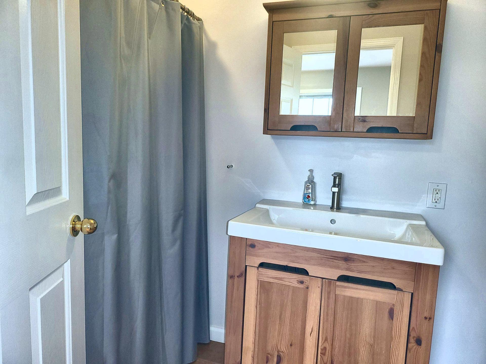 1198 Park Place photo 22