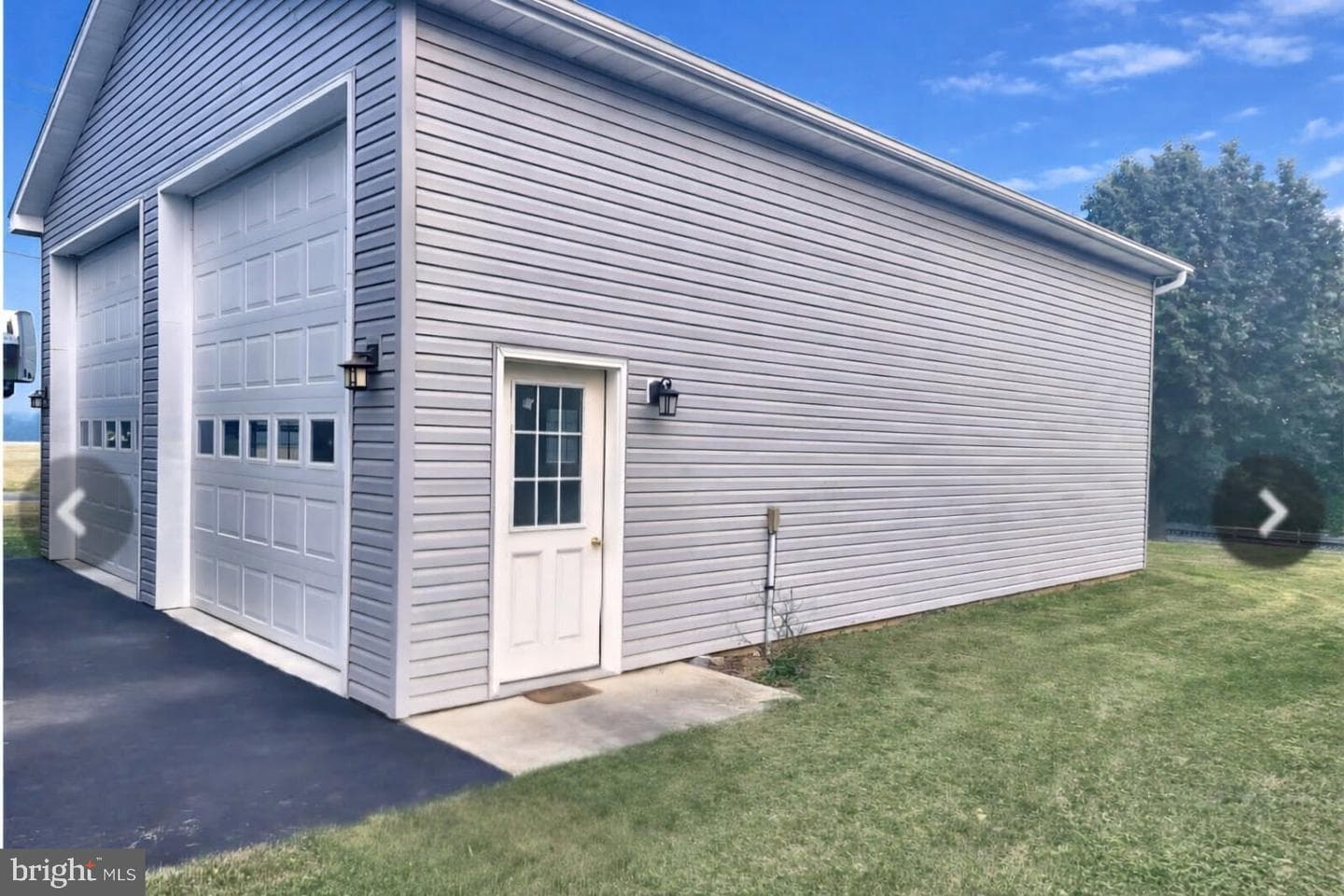 1198 Park Place photo 32