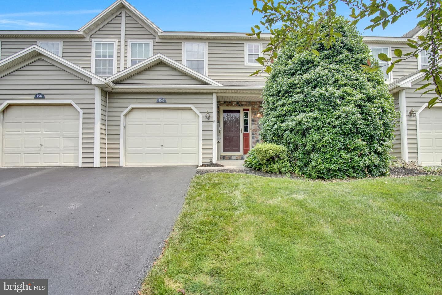 1340 Sugar Maple Court photo 1