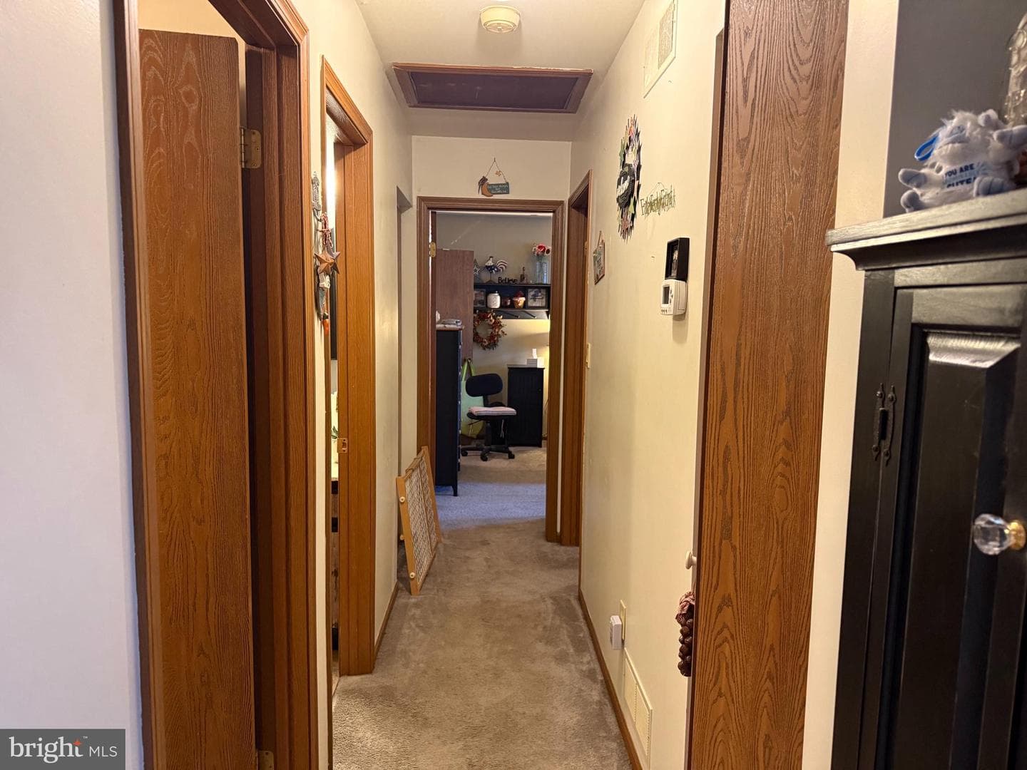 831 Charlotte Way photo 12