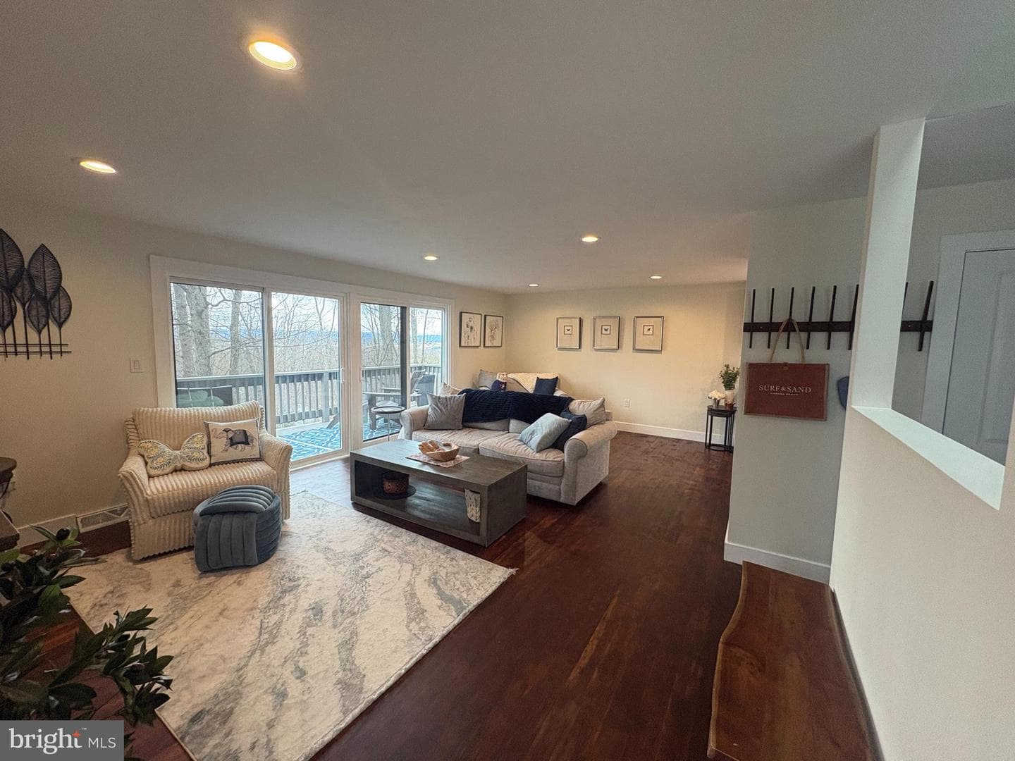 1323 Swope Drive photo 5