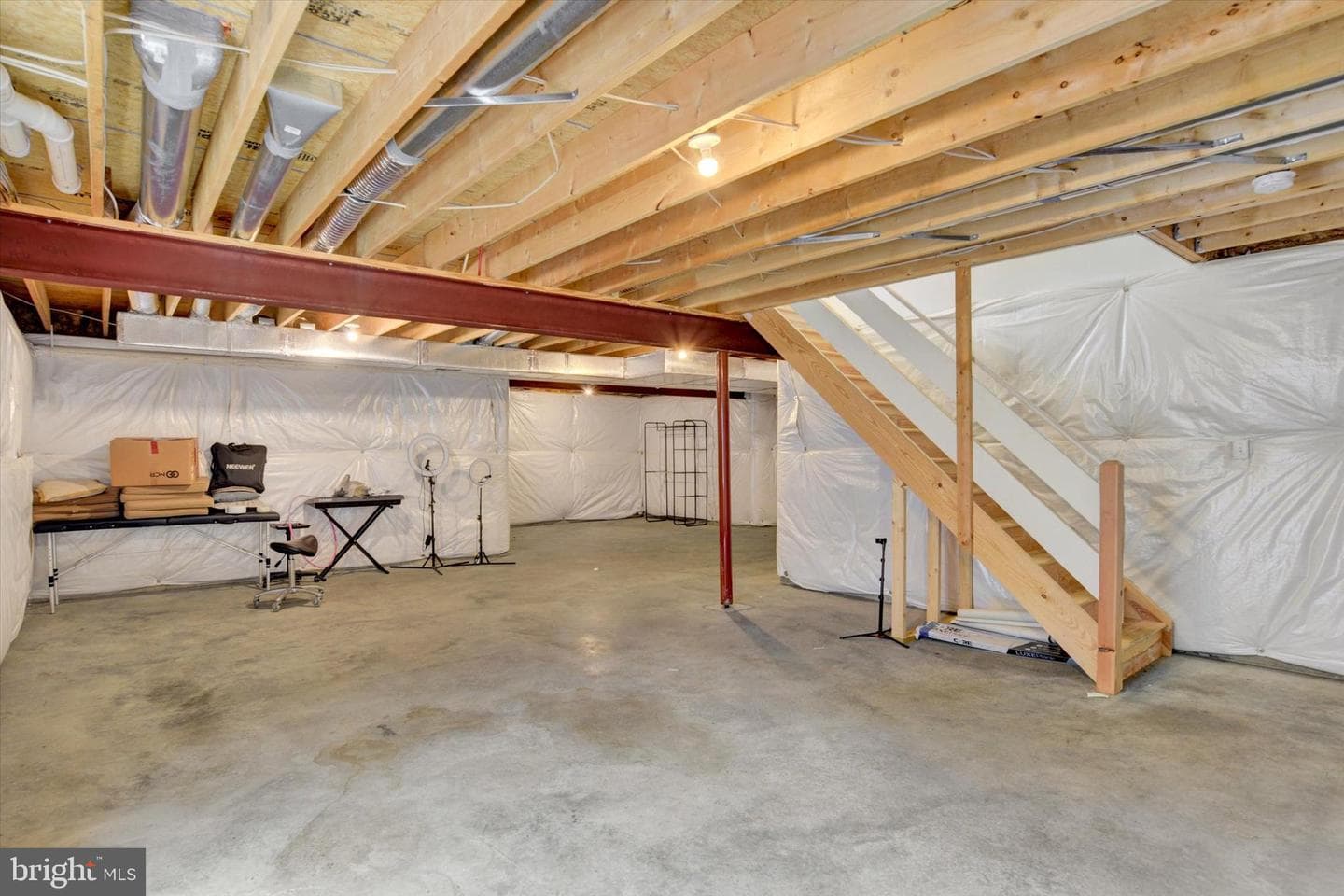 587 Smoke House Drive photo 27