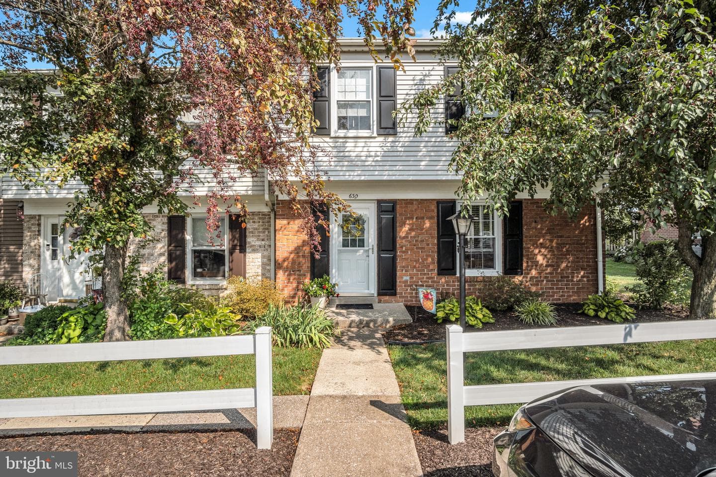 630 Allenview Drive photo 2