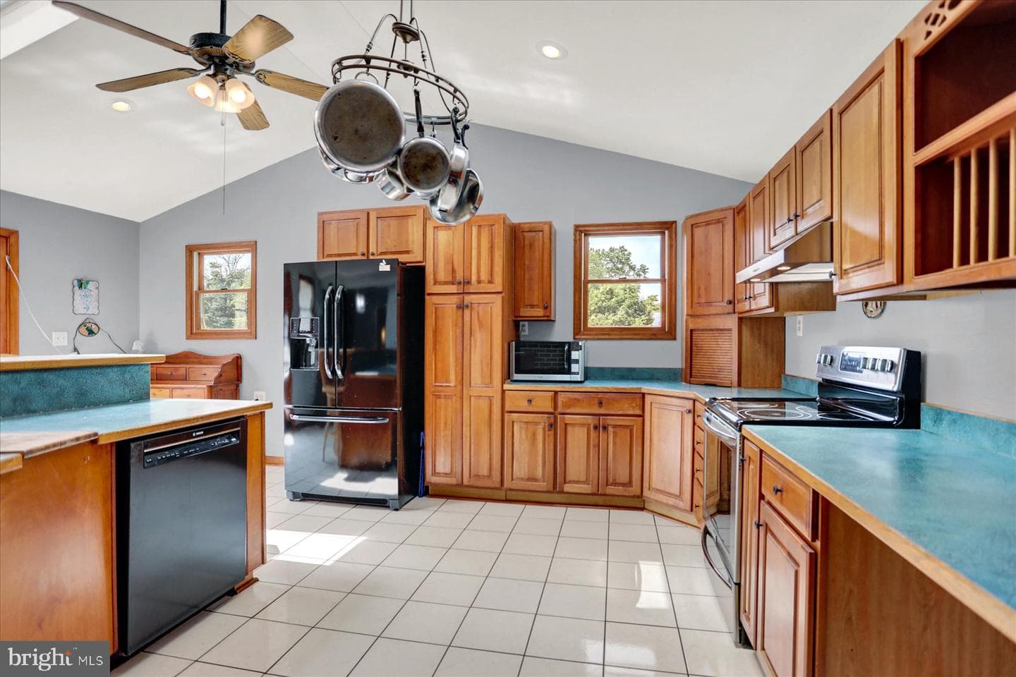 61 Sheraton Drive photo 15