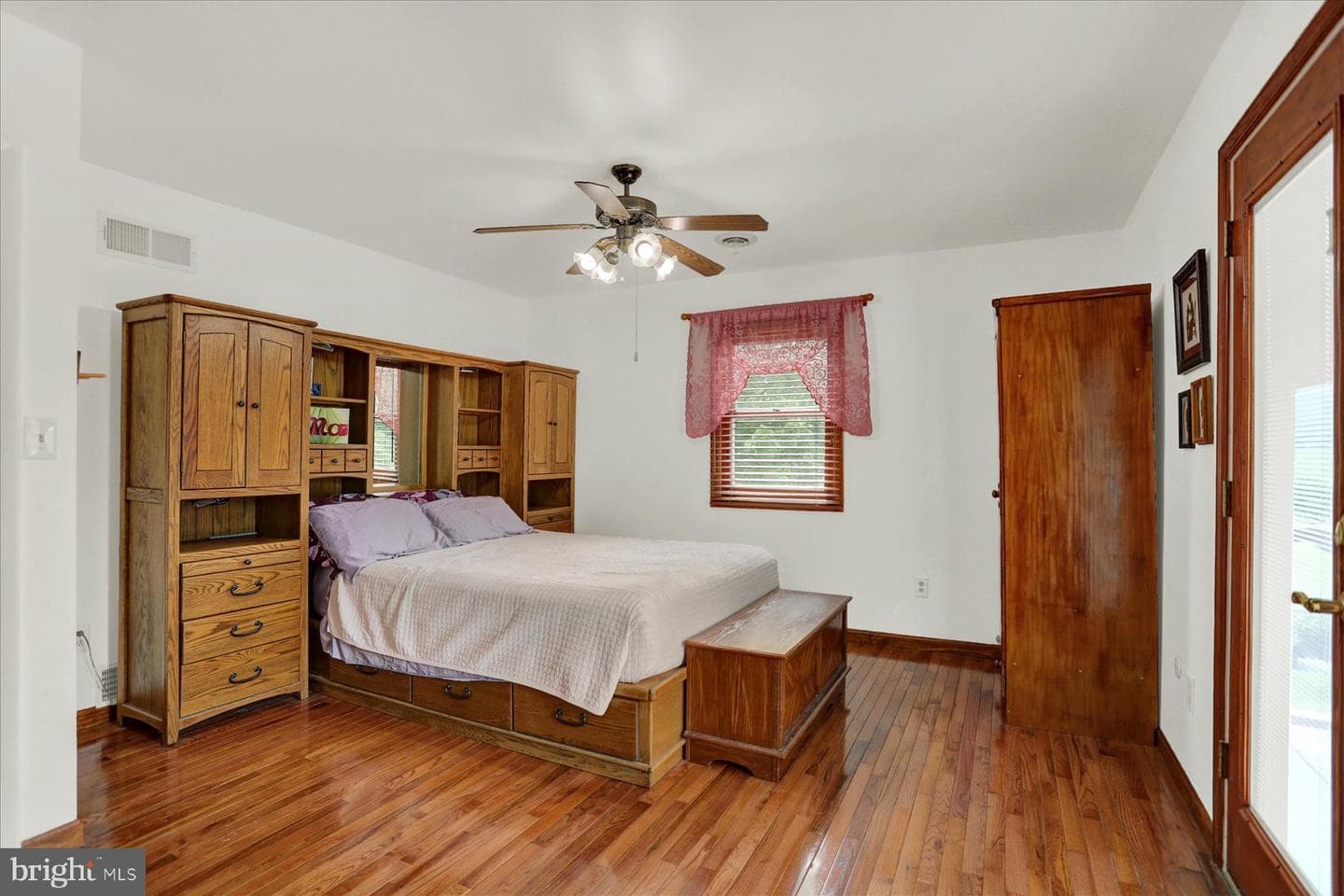 61 Sheraton Drive photo 19