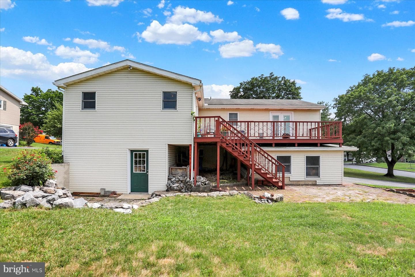 61 Sheraton Drive photo 43