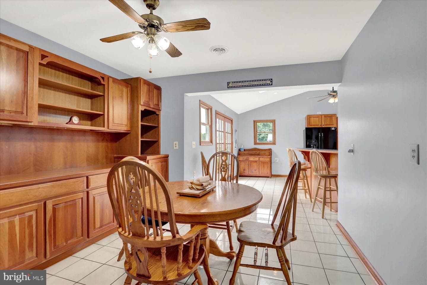 61 Sheraton Drive photo 9