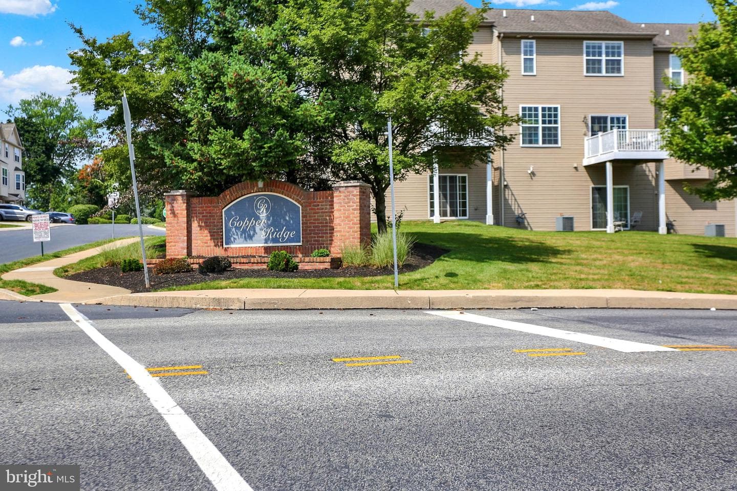 8 Indiana Circle photo 42