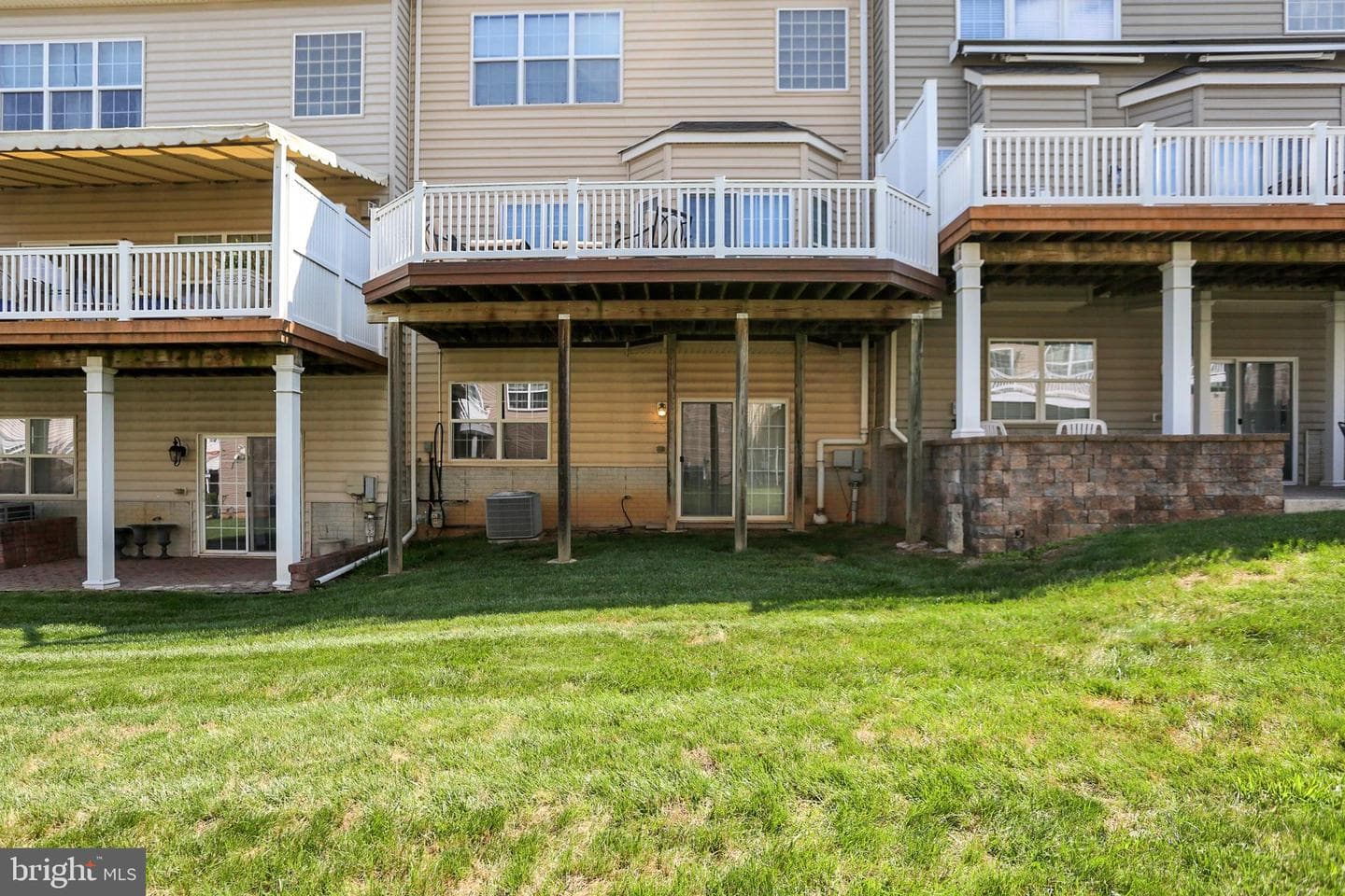 8 Indiana Circle photo 45