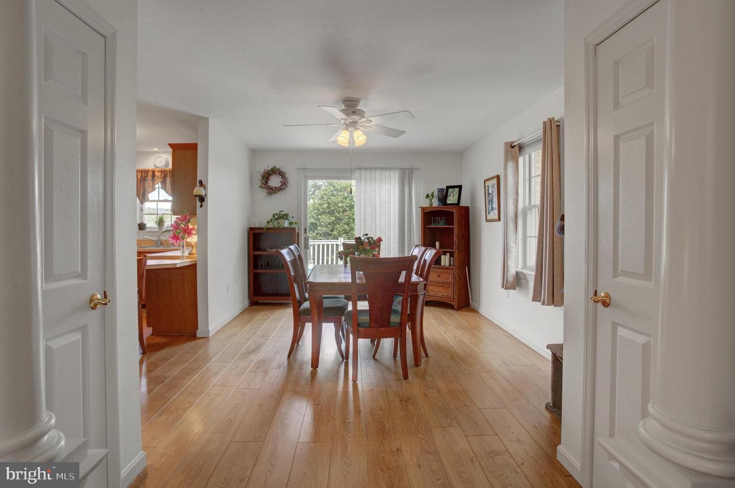 2 Redbud Drive photo 4