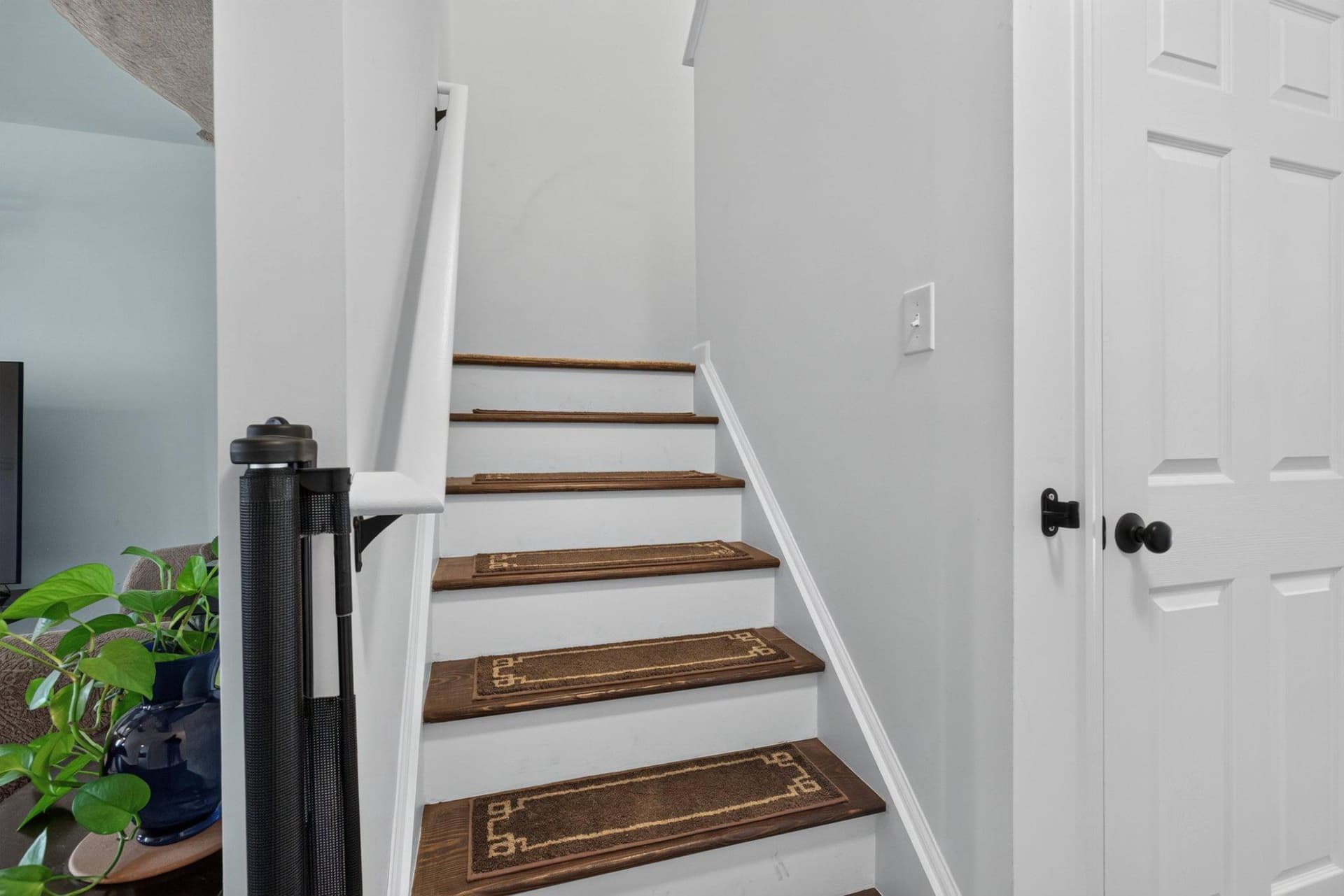 191 Greenview Drive photo 14