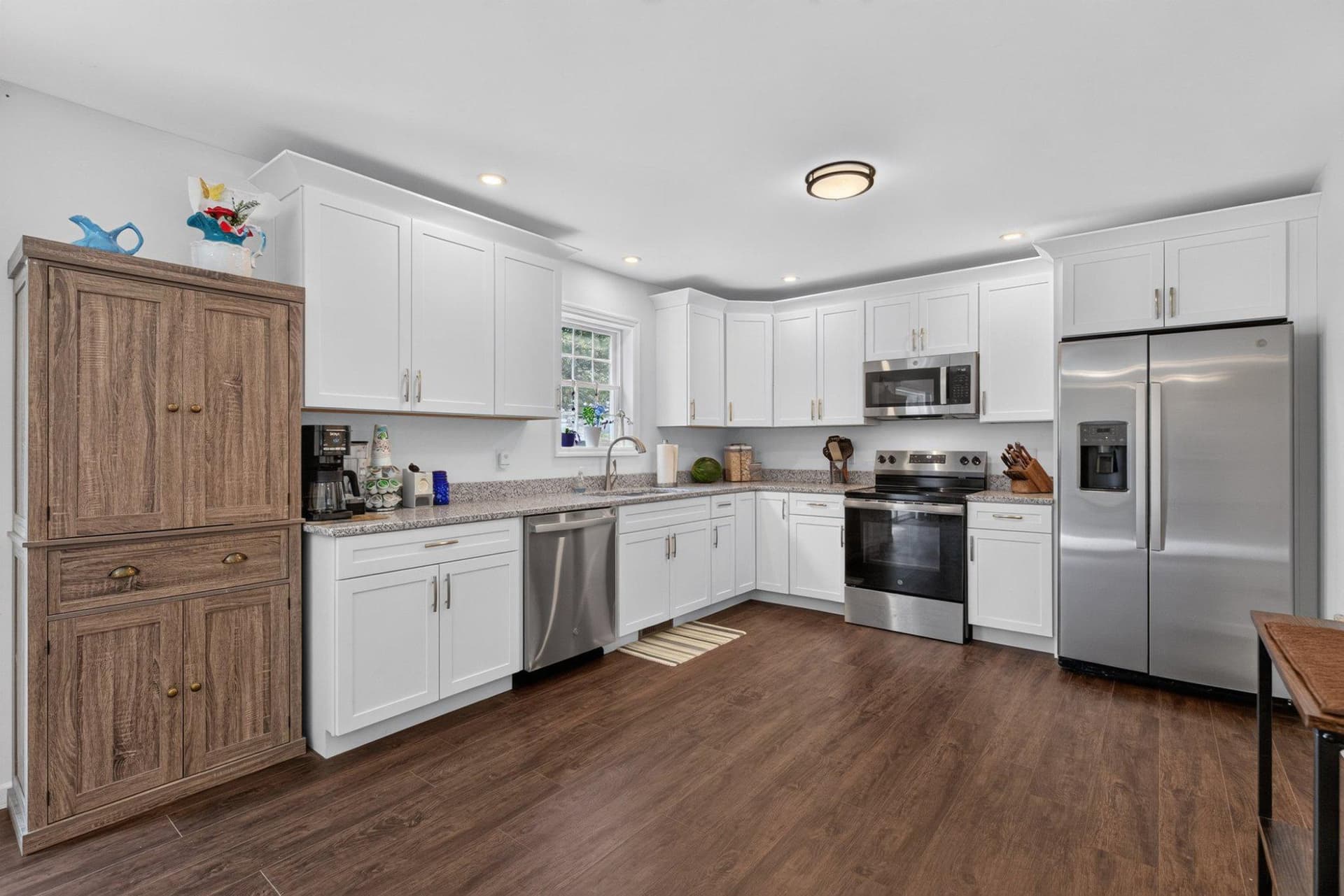 191 Greenview Drive photo 6