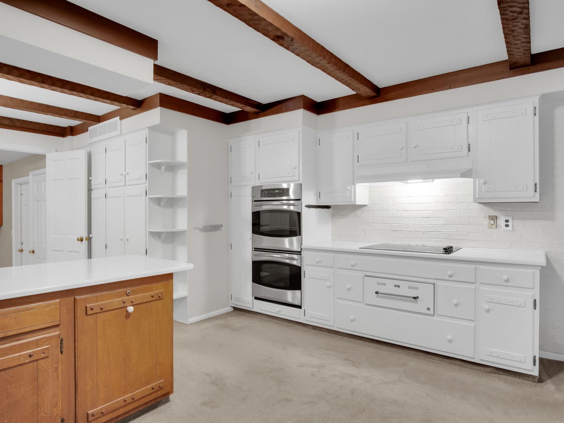 1009 Drayer Court photo 12