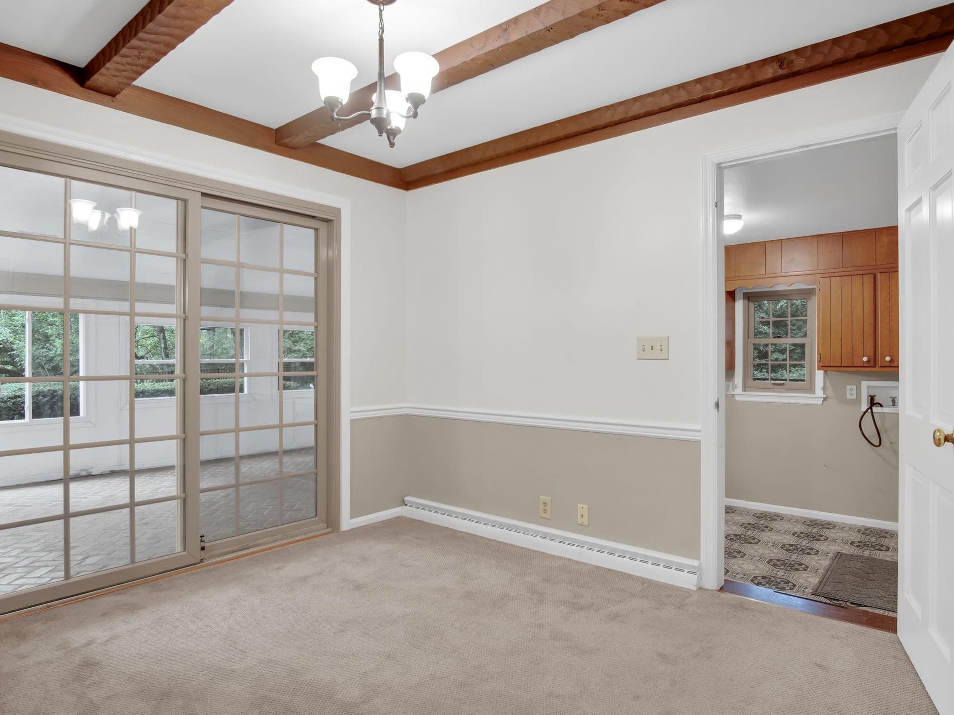 1009 Drayer Court photo 13