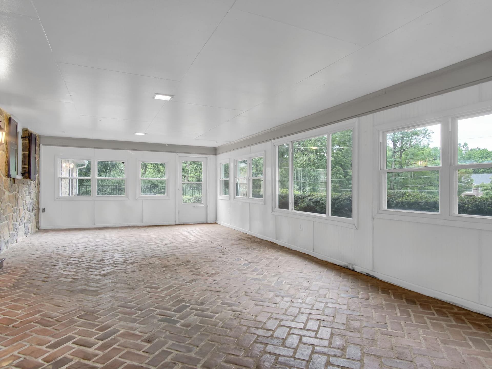 1009 Drayer Court photo 14