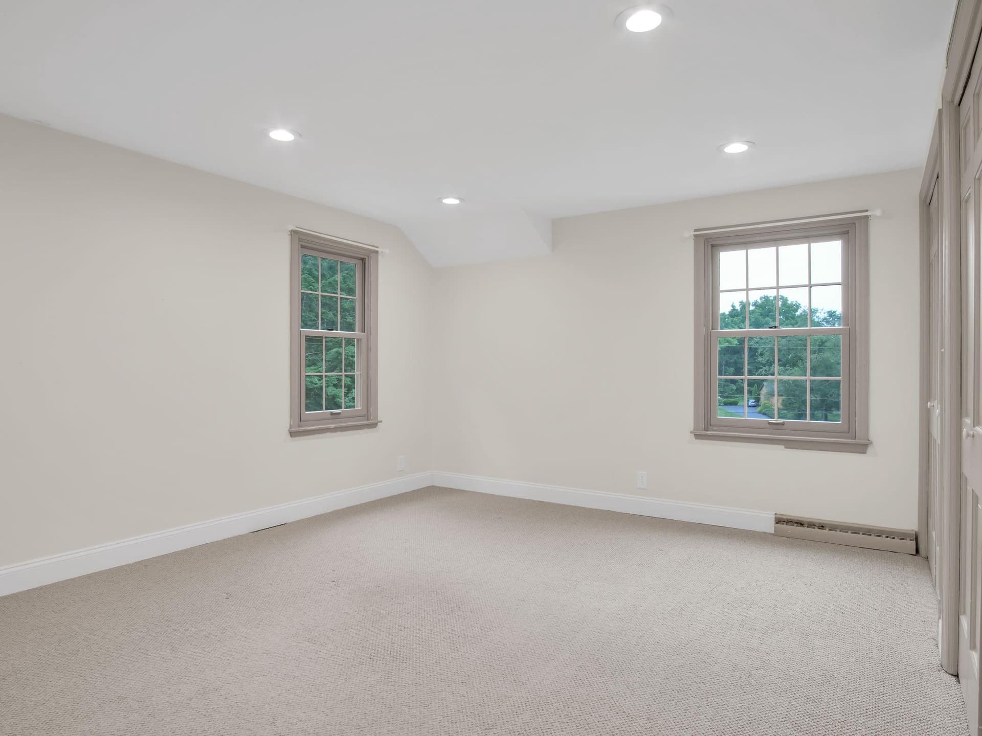 1009 Drayer Court photo 25