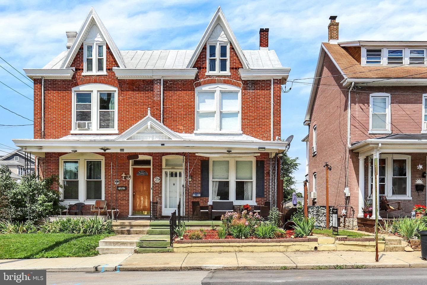 606 N West Street