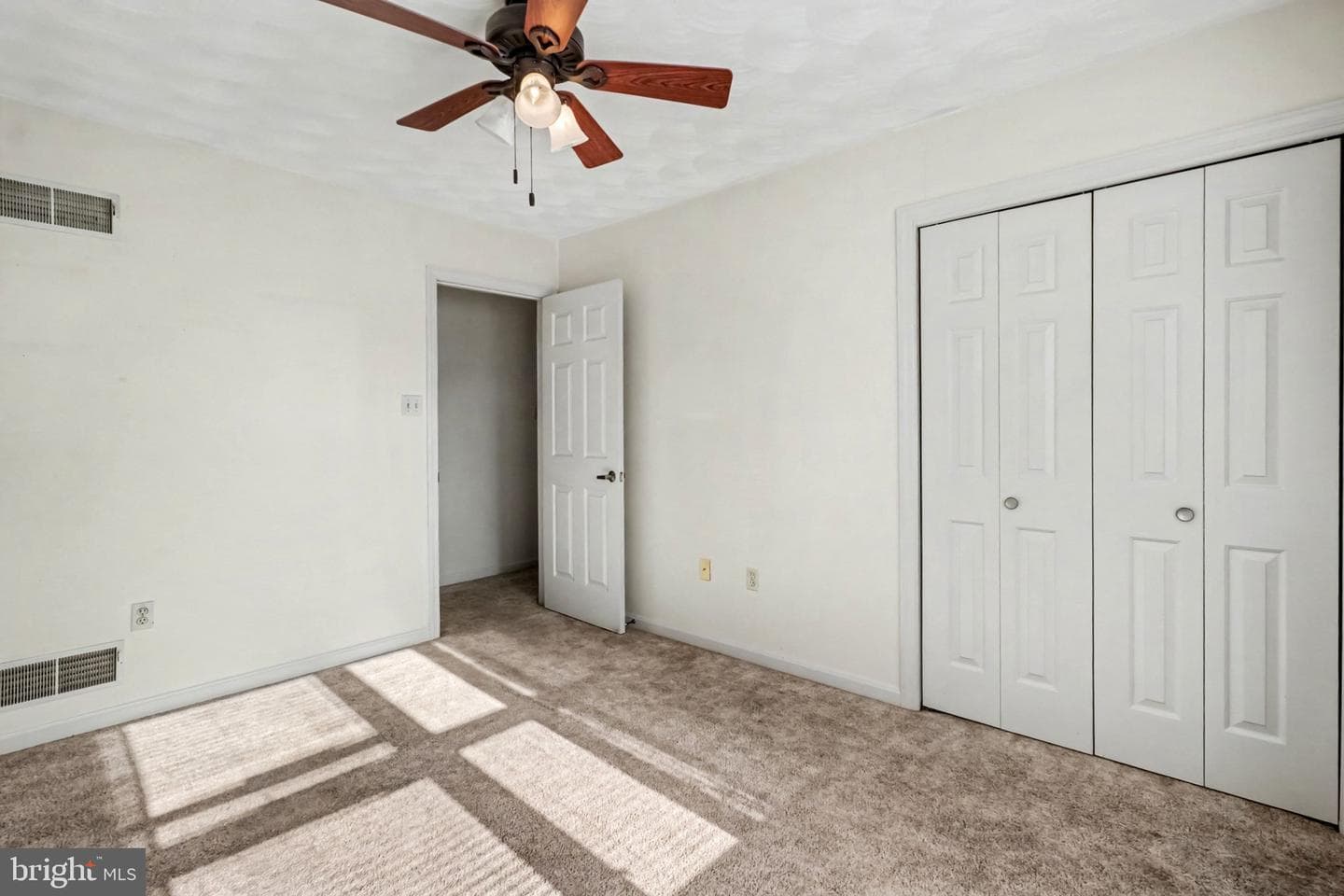 6 Strawberry Lane photo 23