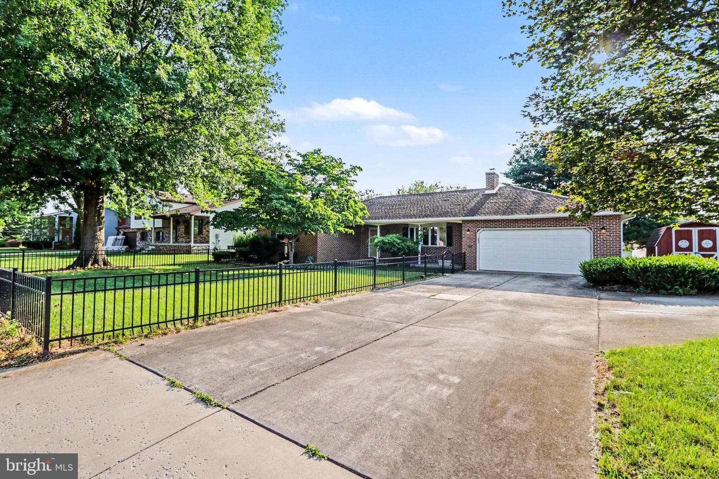 6 Strawberry Lane photo 28