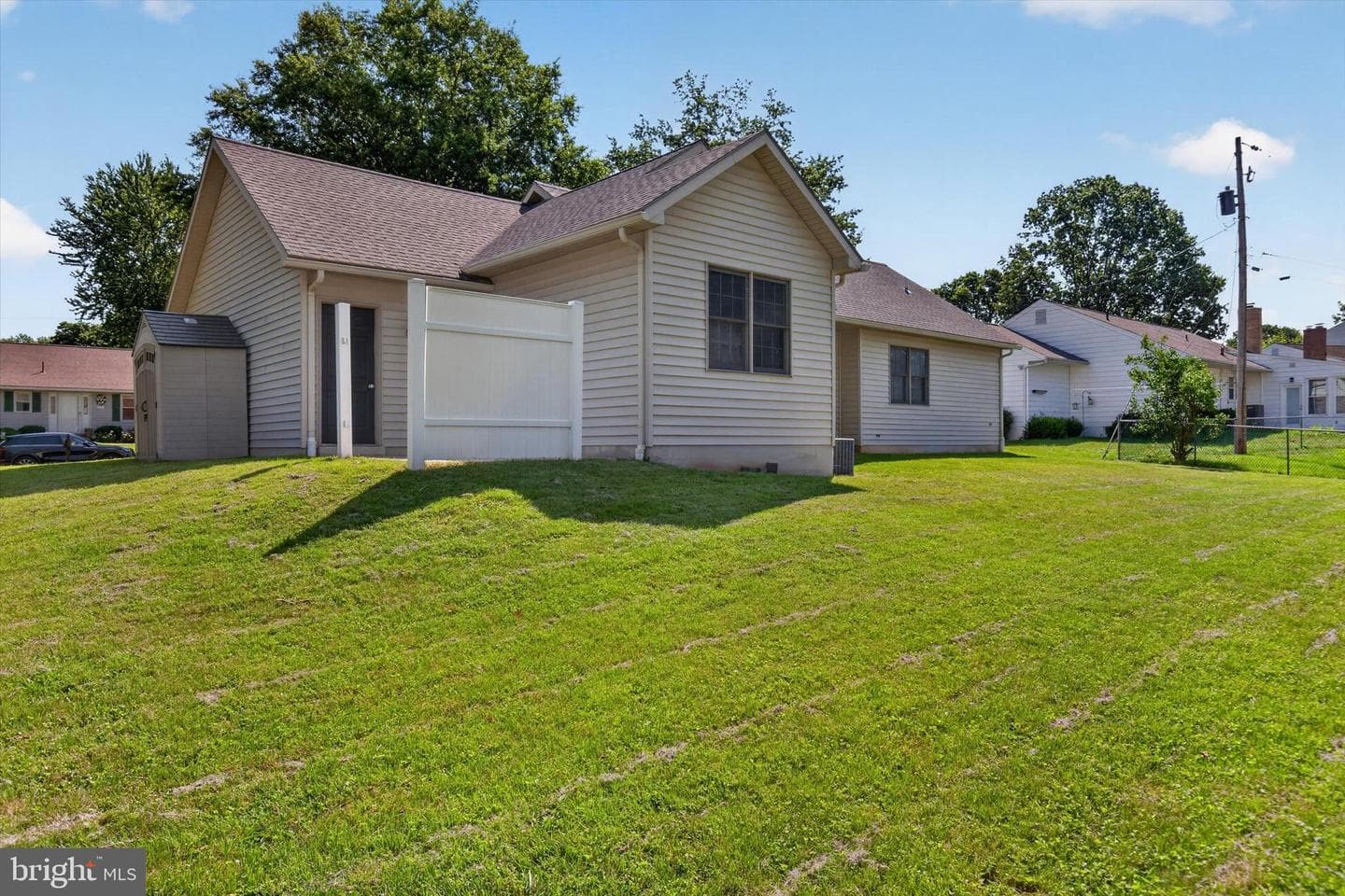 530 Fairway Drive photo 30