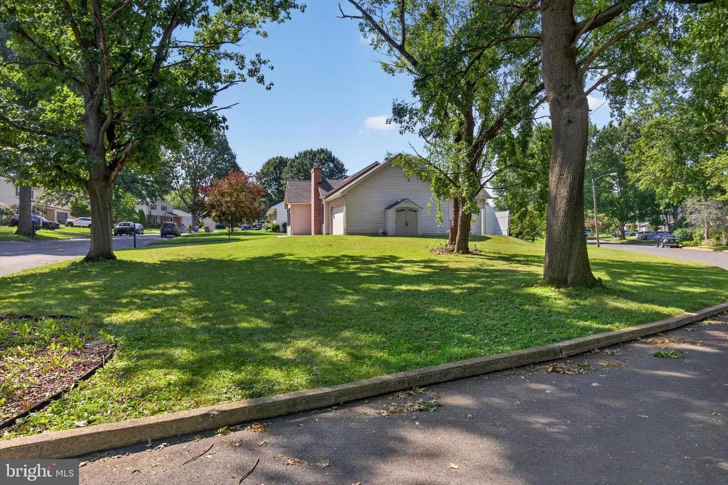 530 Fairway Drive photo 33