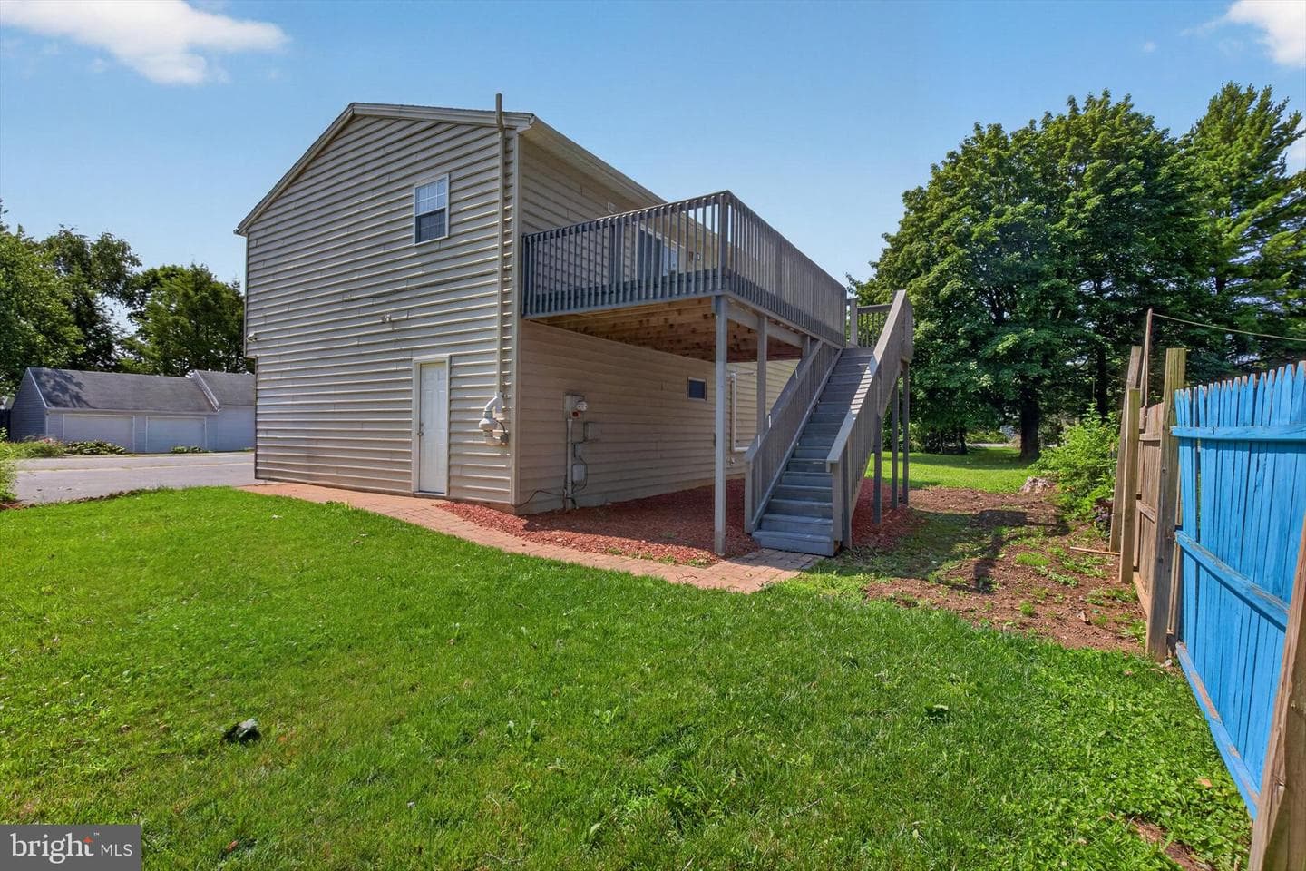 2 Raspberry Dr photo 25