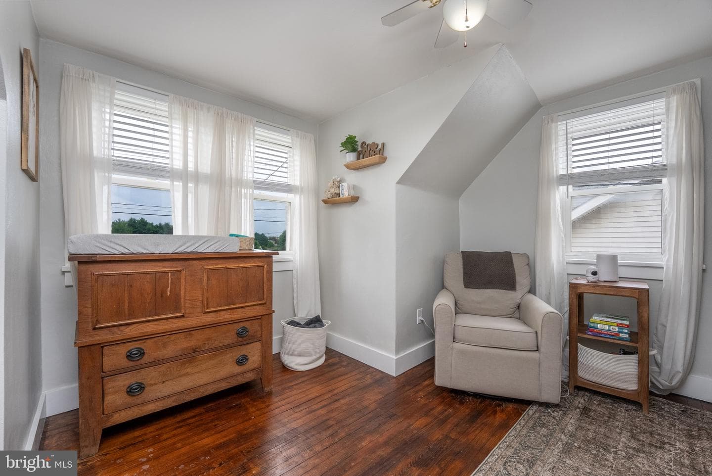 12 Strohm Road photo 31