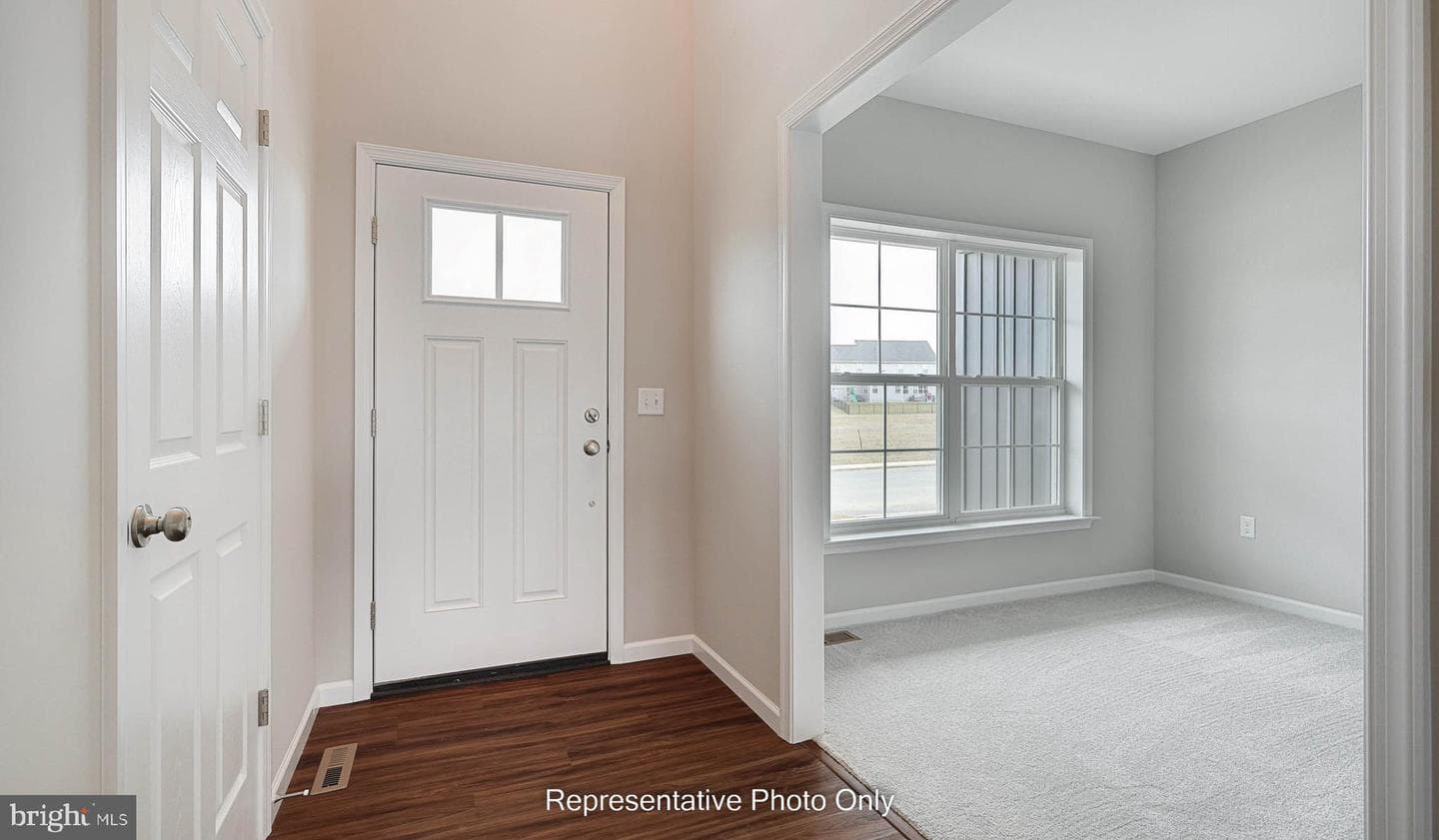 503 Charleston Drive photo 3