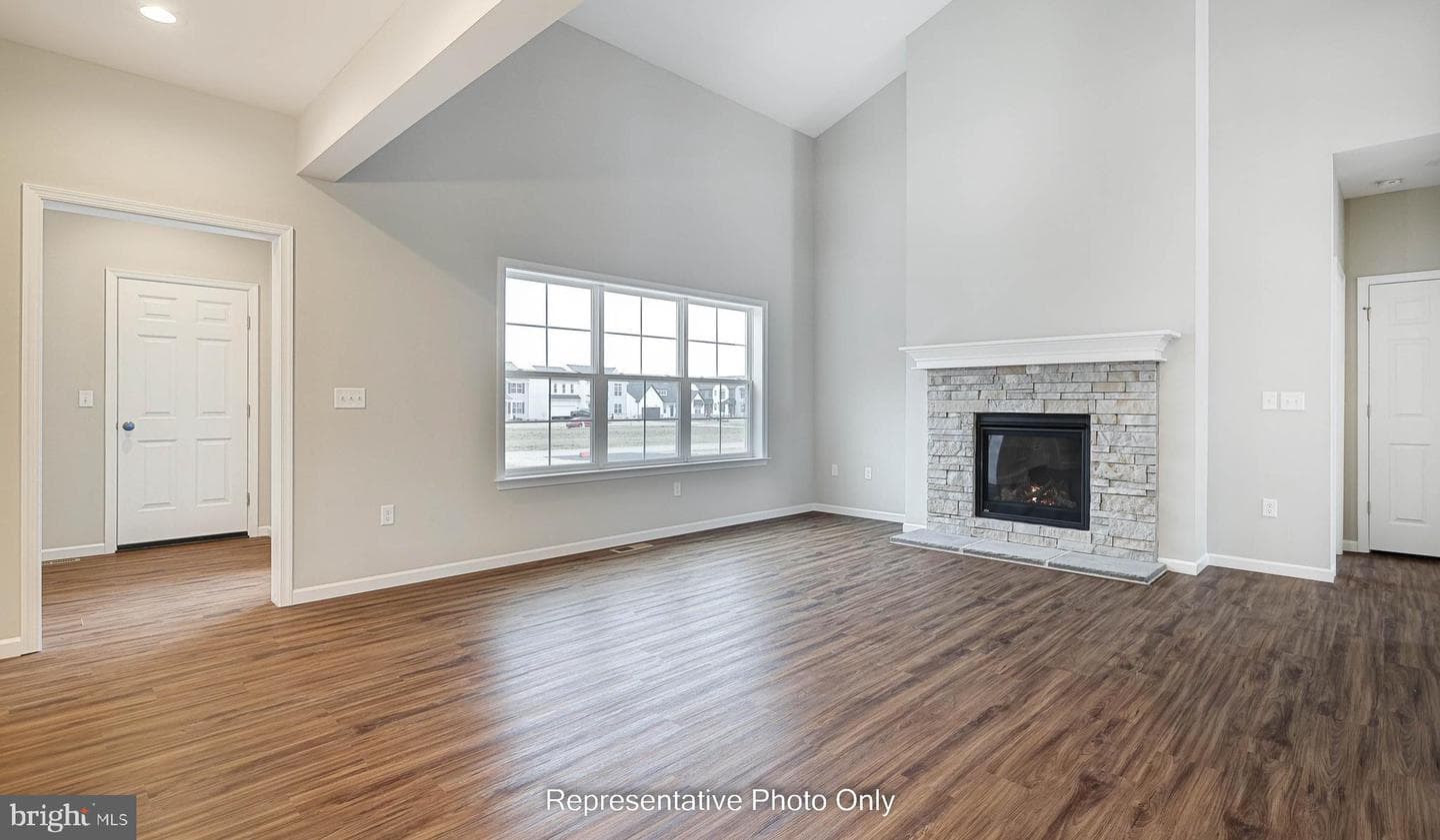 503 Charleston Drive photo 6