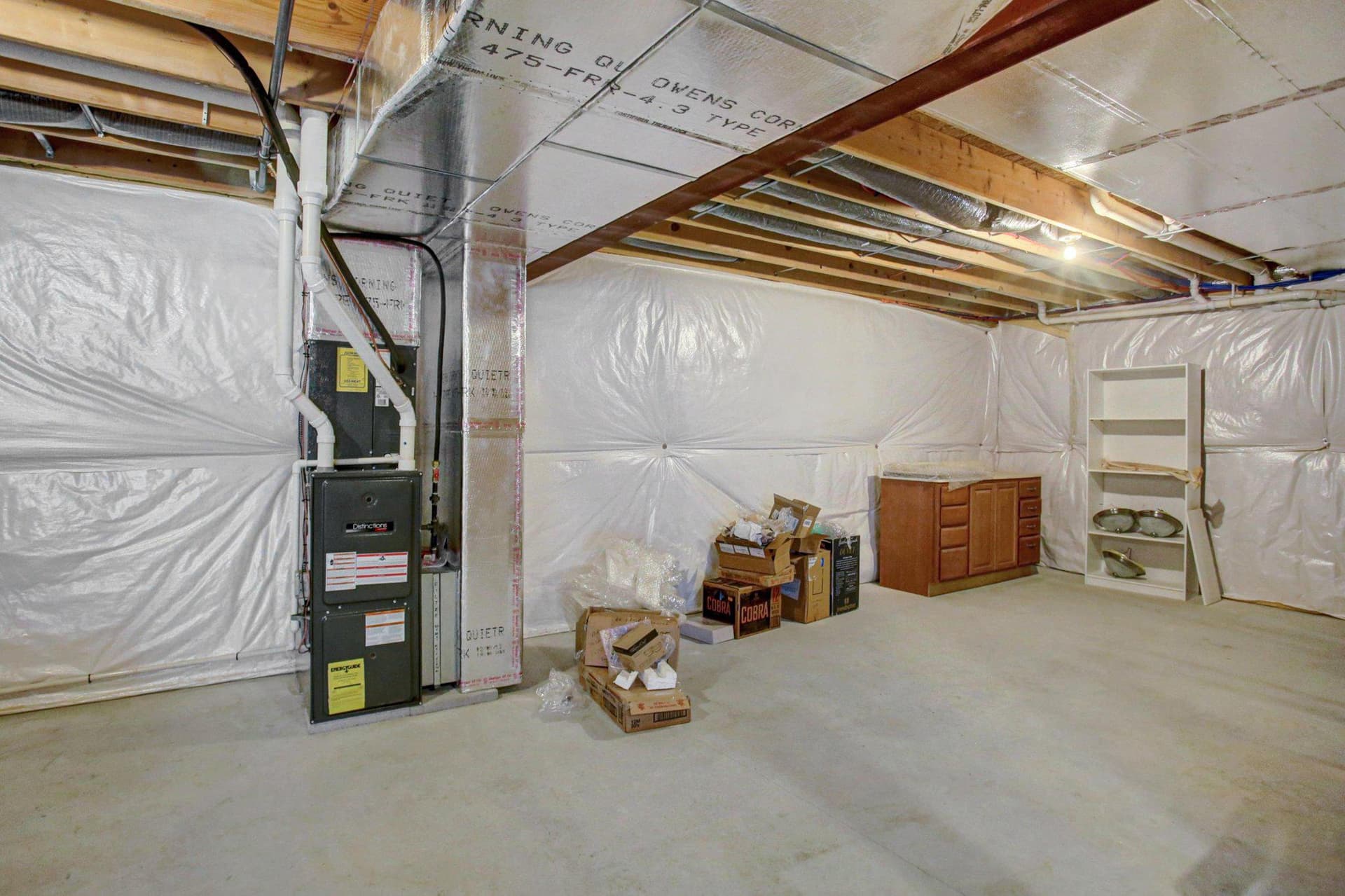 732 Gladstone Court photo 36