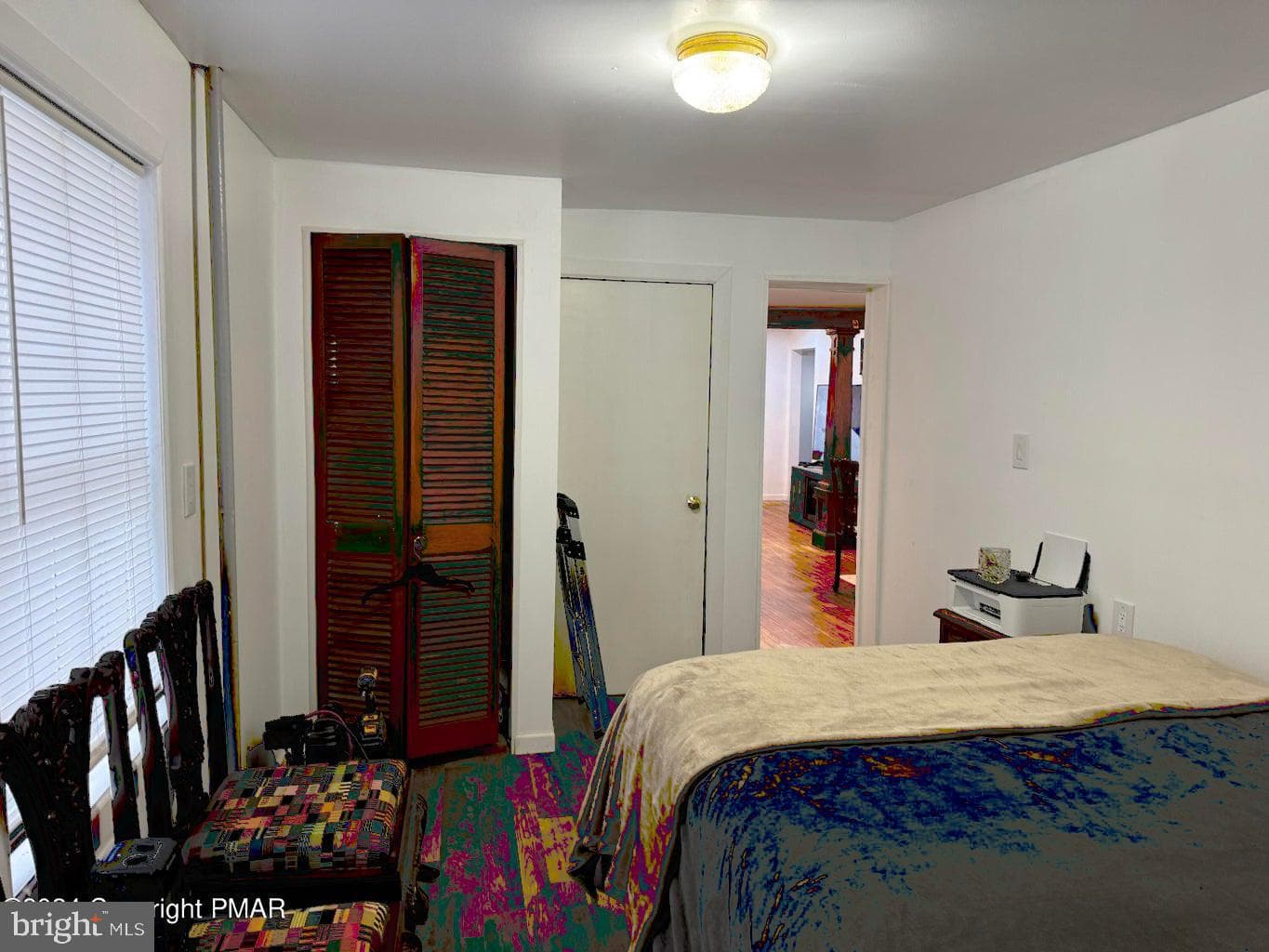 114 E Ludlow Street photo 12